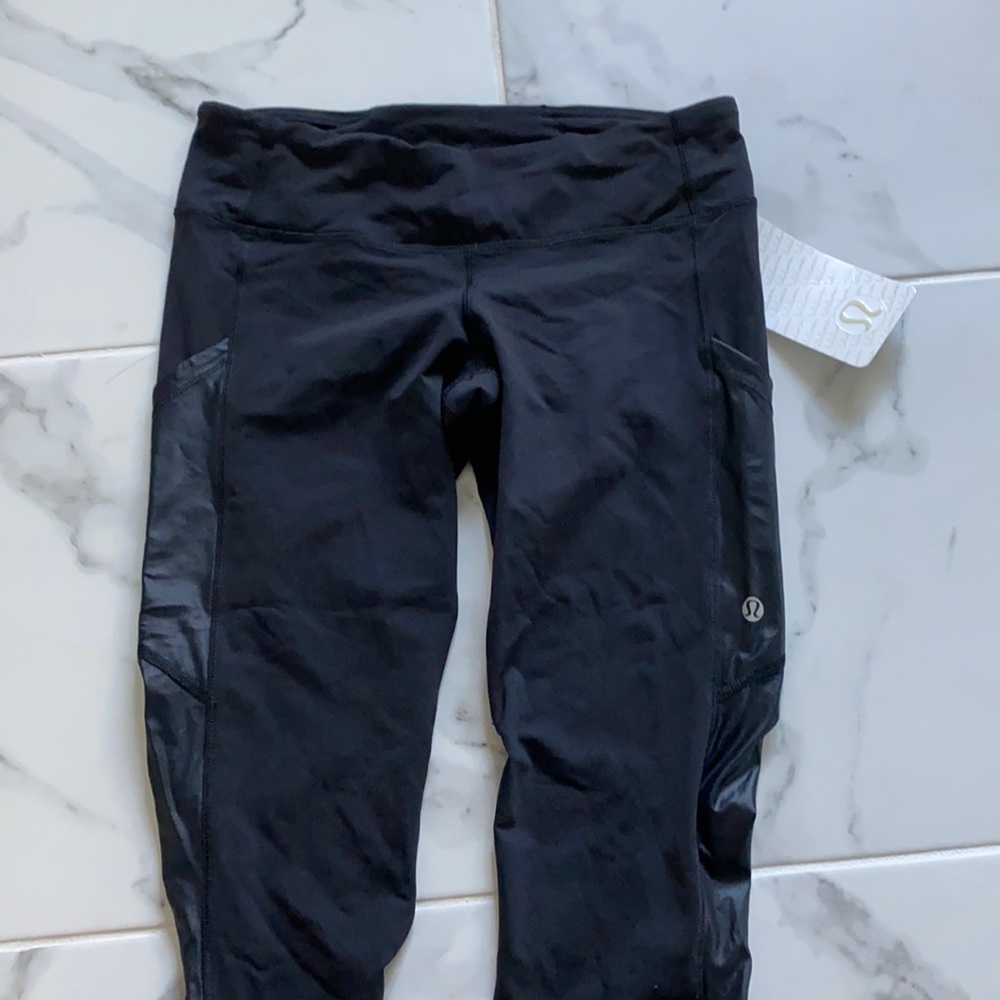 Lululemon Cut the Crop leggings
